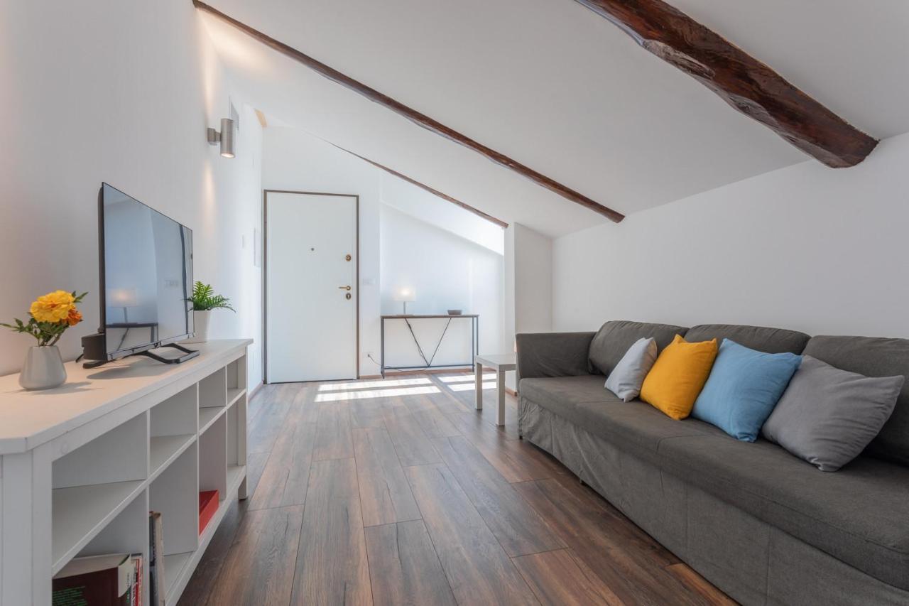 Mansarda Svizzera By Wonderful Italy Apartment *